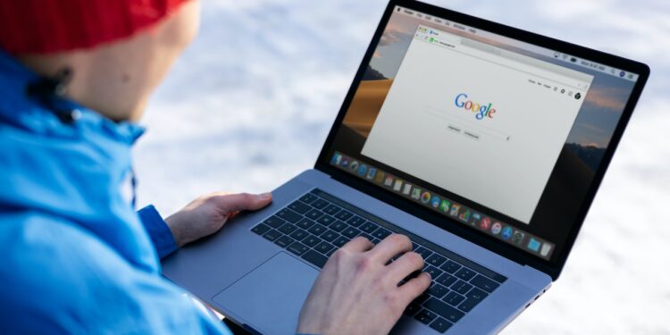 Jak przenieść swój biznes do internetu — 5 porad jak to zrobić